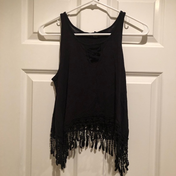 Rue21 Tops - 🌷Rue 21 Cool Black Tank w/Nice Fringe EUC